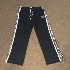 PINK boyfriend leopard sweatpants